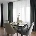 Pop Up Aparthotel